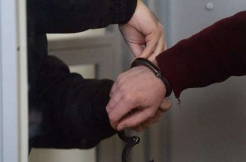 Bərdə məhkəməsinin iclas katibi həbs edildi