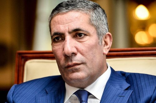 Siyavuş Novruzov toy cəriməsinə görə DİN-i məhkəməyə verir - 