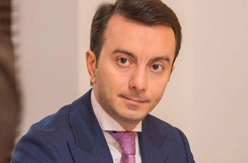 Məşhur teleaparıcı Milli Məclisdəki vəzifəsindən azad olundu