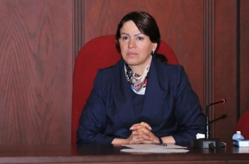 Xanım başçıdan qazilərə cavab: “Mənə görə döyüşməmisən” – Video