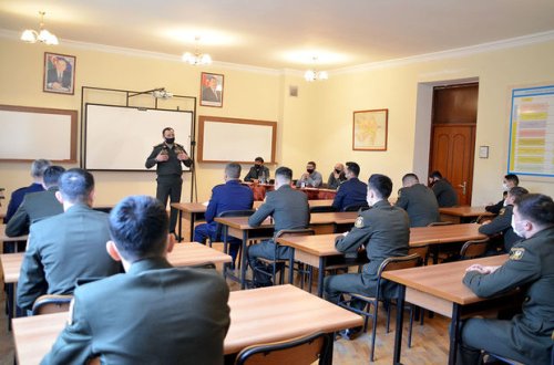 Ali Hərbi Məktəbin kursantları üçün seminar keçirilib - FOTO