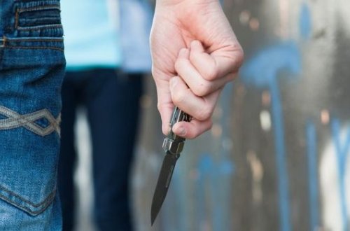 Nərimanovda 16 yaşlı yeniyetmə tanışı tərəfindən bıçaqlandı