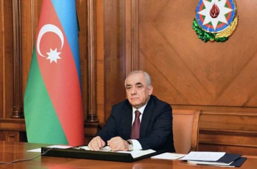 Əli Əsədov Fuat Oktaya başsağlığı verib