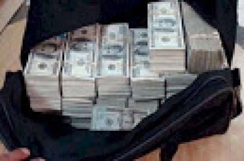 Azərbaycanda icra başçısının 250 min pulu oğurlandı