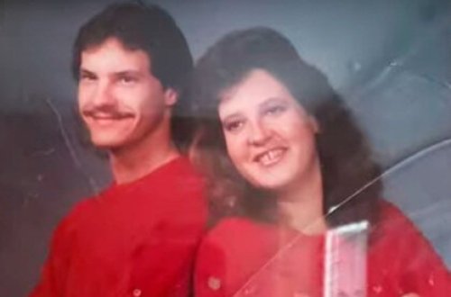 Keçmiş sinif yoldaşları ƏKİZ BACI-QARDAŞ ÇIXDILAR - VİDEO