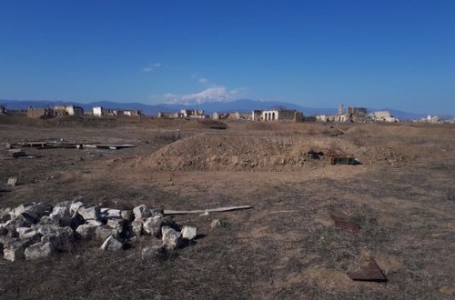 İşğaldan azad edilmiş ərazilərdə düşmənin atıb qaçdığı silah-sursat aşkar edildi - FOTO