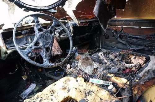 Lənkəranda maşın yandı