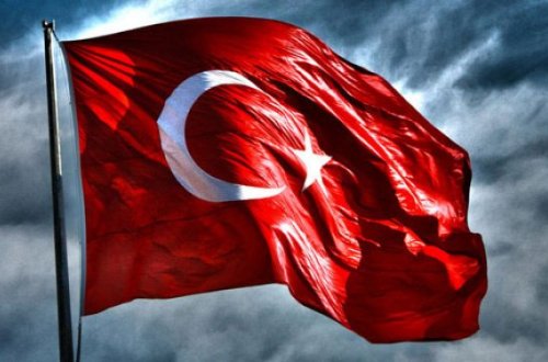 Türkiyədə DƏHŞƏTLİ OLAY: Xeyli sayda ÖLÜ VƏ YARALI VAR