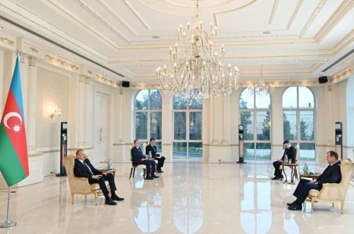 Президент Азербайджана принял белорусского посла - ОБНОВЛЕНО + ФОТО