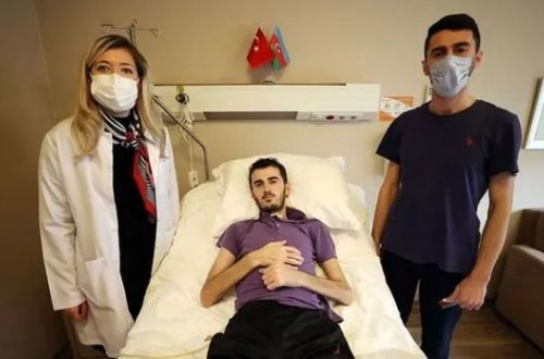 Türkiyədə müalicəsi davam edən qazimizdən xəbər var - FOTO