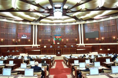 Şərurun kəndi Sədərəyin tərkibinə verilir