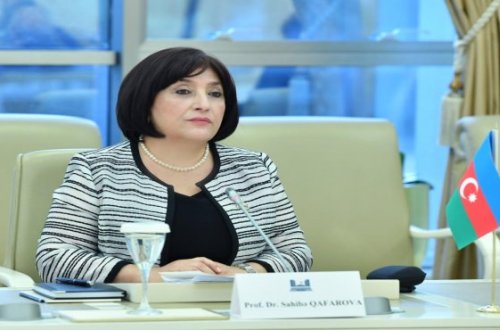 Sahibə Qafarova İran parlamentinin nümayəndə heyəti ilə görüşüb - FOTO