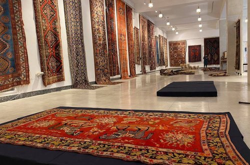 Ermənilər Şuşadan oğurladıqları xalçaların sərgisini keçirəcək