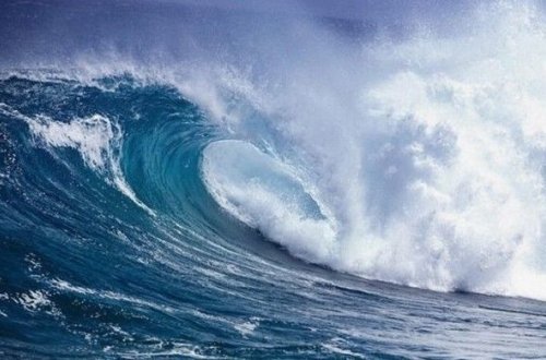 Xəzərdə dalğanın hündürlüyü 4 metrə çatıb – FAKTİKİ HAVA