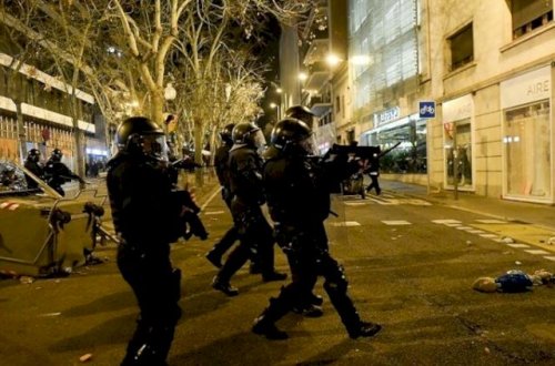 İspaniyanı etiraz aksiyaları bürüdü: 33 nəfər yaralandı