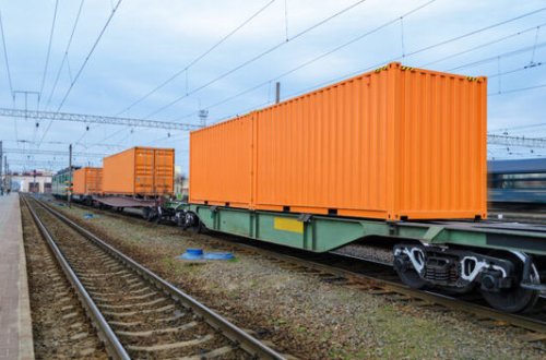 Çindən Gürcüstana gedən ilin ilk blok qatarı Bakıdan yola düşüb