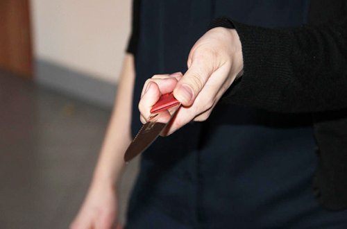 Borca görə müştərini öldürən mağaza sahibi tutuldu