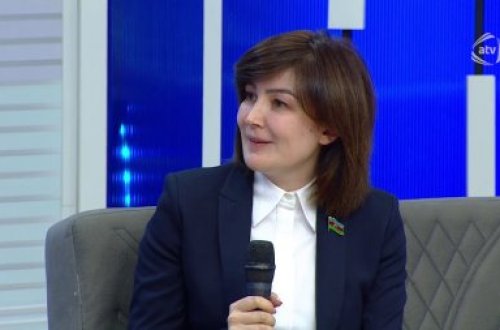 “Jalə Əhmədova seçiciləri təhdid və şantaj edir” - İDDİA