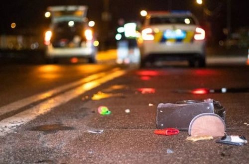 Bakıda avtomobil ər-arvadı vurdu, vəziyyətləri ağırdır