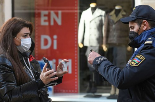 Cəriməni yerində ödəməyən şəxsi polis bölməsinə aparmaq qanunidir? - VİDEO