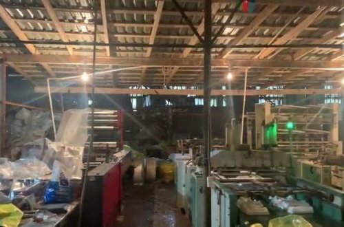 В Баку МЧС закрыл цех в связи с нарушением правил пожарной безопасности - ВИДЕО