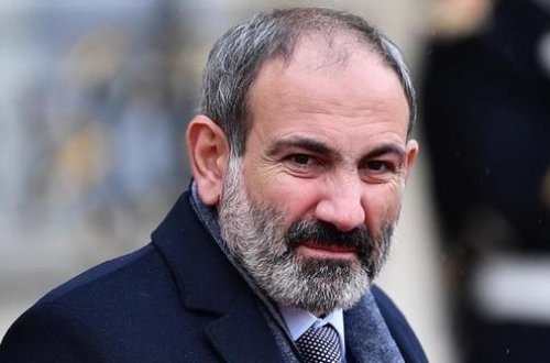 Paşinyan sui-qəsd nəticəsində yaralandı - VİDEO