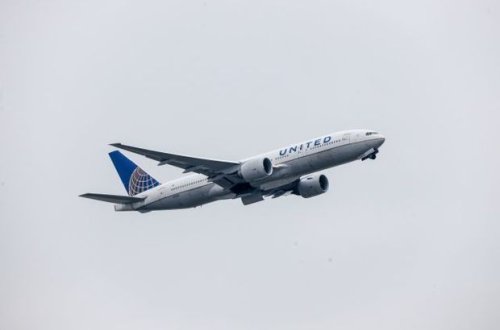 “Boeing” 777 seriyalı təyyarələrin uçuşlarını təxirə salmağı tövsiyə edib