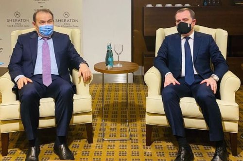 Ceyhun Bayramov Tükiyədə baş katiblə görüşdü