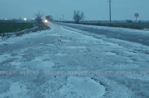 Daha bir rayonda yollar buz bağlayıb: Avtomobillərin hərəkəti çətinləşib
