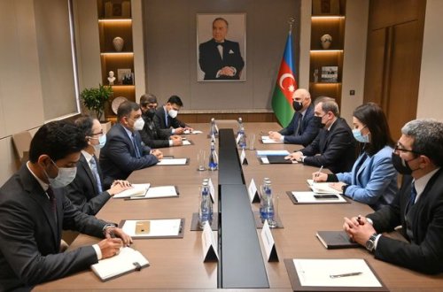 Ceyhun Bayramov pakistanlı generalla müzakirələrdə - FOTO