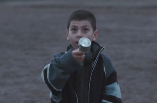 Xocalı soyqırımında əlindəki fənər 6 yaşlı uşağı xilas edib - VİDEO