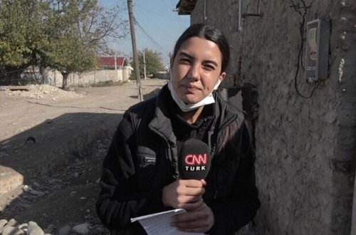 Fulya Öztürk Laçın dəhlizində- VİDEO