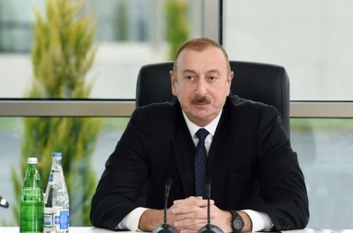 İlham Əliyev “Azərbaycan Xəzər Dəniz Gəmiçiliyi”nin yeni inzibati binasının açılışında iştirak edib