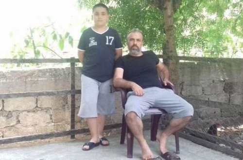 Türkiyədə tibb işçisi oğlunu “Allah yolunda qurban kəsdi”