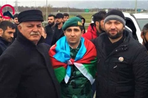 Спасенный из армянского плена азербайджанский солдат вернулся домой – ФОТО/ВИДЕО