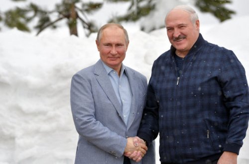 Lukaşenko Rusiya ilə Belarusun birləşməsinə qarşı çıxdı