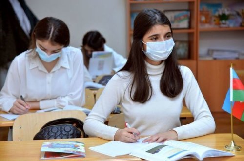 Bakıda daha bir məktəb koronavirusa görə bağlandı
