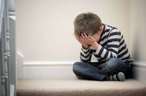 İtkin düşən iki yaşlı uşaq xilas edildi - FOTO