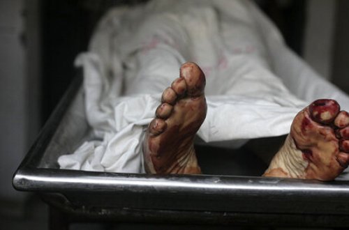 Kişi ölən qadının meyitini paketləyərək , kuryerlə atasının evinə APARDI