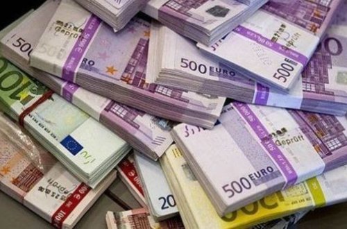 Kibercinayətkarlar Çexiya banklarından 54 milyon avro oğurladı