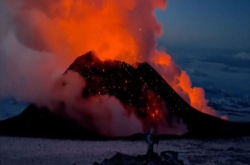 Kamçatkada vulkan püskürməsinin görüntüləri yayılıb – VİDEO