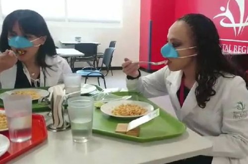 Bundan sonra maskanı çıxarmadan yemək mümkün olacaq - FOTO