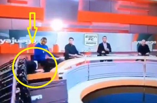 Canlı yayım zamanı dəhşətli hadisə baş verdi: Hamı qorxu içində izlədi - VİDEO