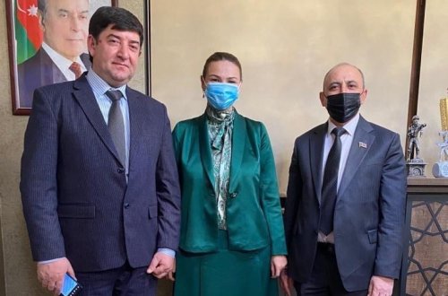 Qənirə Paşayeva Aşıq Ələsgərin nəticəsi Xətai Ələsgərlə görüşüb