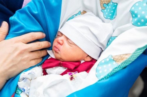 На свет появился ребенок еще одного шехида - ФОТО