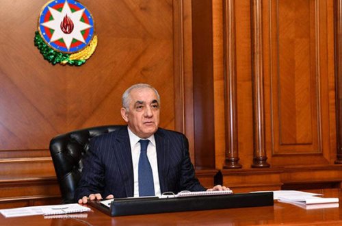 Baş nazir 190 manatlıq birdəfəlik ödənişlərlə bağlı məlumat verdi