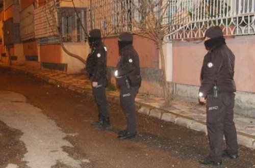 Suriyadan atılan raketlər Türkiyə ərazisinə düşüb - VİDEO