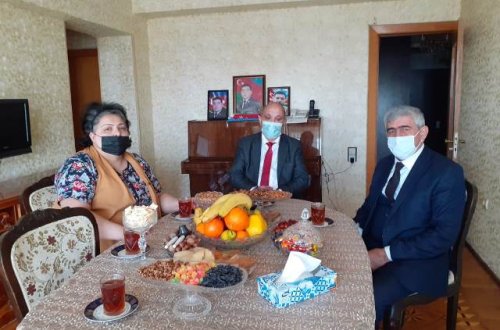 Nəsimi rayonunda Vətən müharibəsi Şəhid ailələrinə, əlillərə və aztəminatlı ailələrə bayram sovqatları çatdırılıb