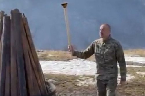 Prezident Cıdır düzündə Novruz tonqalı yandırdı (VİDEO)