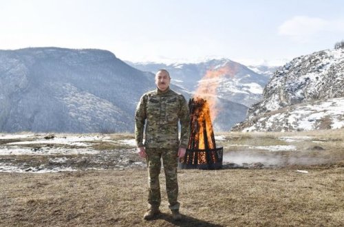 İlham Əliyev: “Hər şeyi vaxtında etmək lazımdır”